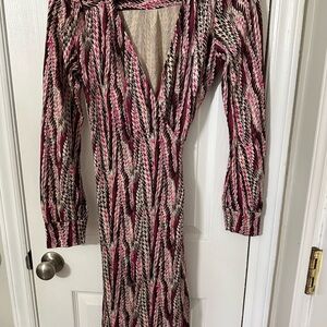 Diane Von Furstenberg Silk Pink Wrap Dress